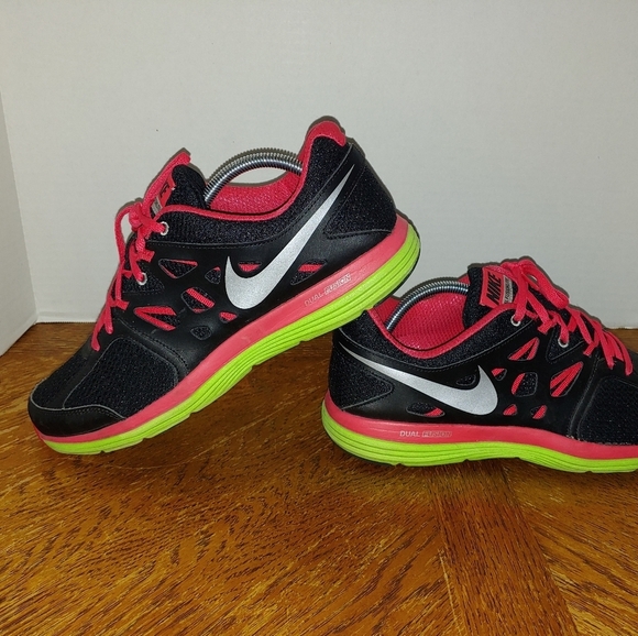 Nike Shoes - Nike Dual Fusin 599560 womens size 12 (289 Box 33)